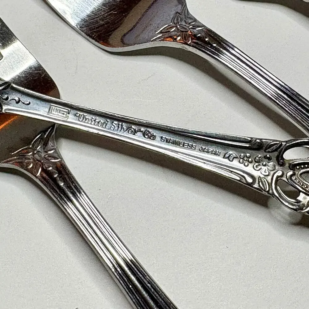 Vintage United Silver Co Artistic Rose Salad Fork 6-3/8